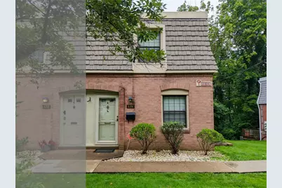 636 Carriage Cir, Pittsburgh, PA 15205 - Photo 1