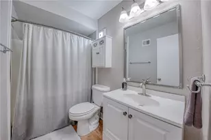 636 Carriage Cir, Pittsburgh, PA 15205 - Photo 13