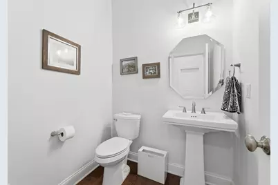 17 Allegheny Ave, Oakmont, PA 15139 - Photo 11