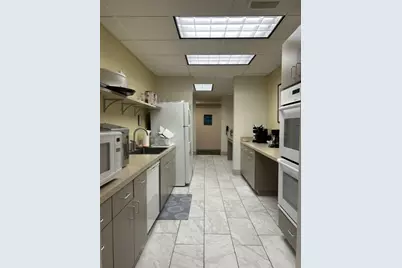 307 S Dithridge Street #609, Pittsburgh, PA 15213 - Photo 25