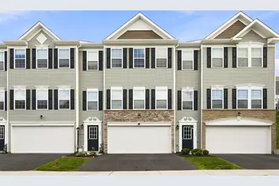 193 Lockheed Dr, Moon/Crescent Twp, PA 15108 - Photo 1