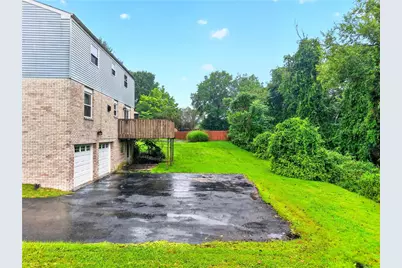 214 Highlander Heights Dr, Pittsburgh, PA 15116 - Photo 35