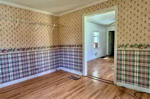 1536 Old Butler Rd, Shenango Township, PA 16101 - Photo 11