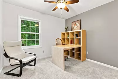 475 Cherryhill Dr, Cecil, PA 15017 - Photo 27