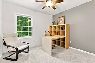475 Cherryhill Dr, Cecil, PA 15017 - Photo 27