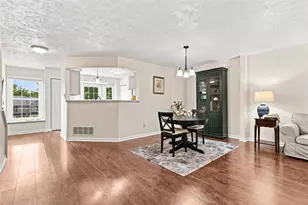 475 Cherryhill Dr, Cecil, PA 15017 - Photo 11