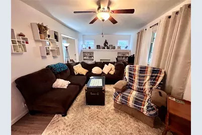 1002 N Mercer St, New Castle, PA 16101 - Photo 5