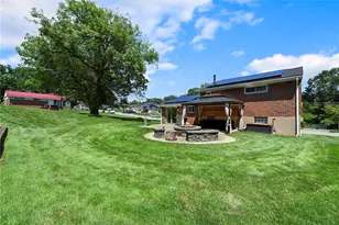 202 Fiesta Dr, Pittsburgh, PA 15239 - Photo 35