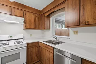4326 McCaslin St, Pittsburgh, PA 15217 - Photo 13