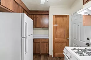 4326 McCaslin St, Pittsburgh, PA 15217 - Photo 13
