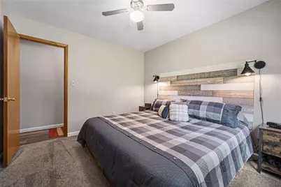 420 Clements Rd, Pittsburgh, PA 15239 - Photo 17