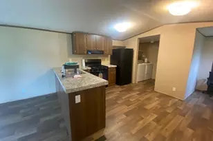 525 N Liberty Rd, Liberty Township, PA 16127 - Photo 3