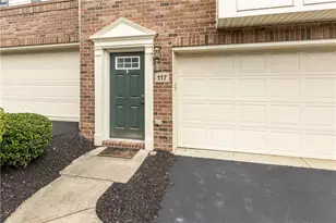 117 Maple Ridge Ct, Cecil, PA 15317 - Photo 3