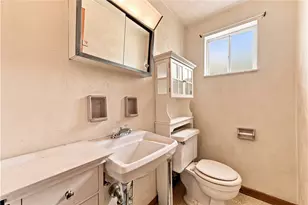 9812 Saltsburg Rd, Pittsburgh, PA 15239 - Photo 15