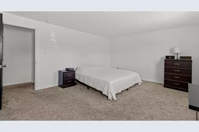 1013 Dana Drive, West Mifflin, PA 15122 - Photo 21