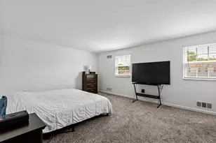 1013 Dana Dr, West Mifflin, PA 15122 - Photo 21