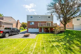 1013 Dana Dr, West Mifflin, PA 15122 - Photo 29