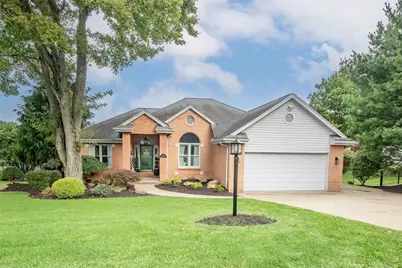 101 Covington Dr, Center Township, PA 16001 - Photo 1