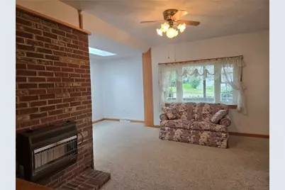 302 S Washington St, Eau Claire, PA 16030 - Photo 15