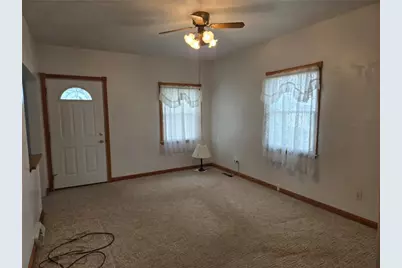 302 S Washington St, Eau Claire, PA 16030 - Photo 11