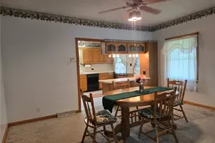 302 S Washington St, Eau Claire, PA 16030 - Photo 9