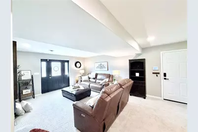 340 Dixon Blvd, South Union Township, PA 15401 - Photo 19