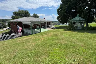 213 Church Ln, Madison, PA 15663 - Photo 9