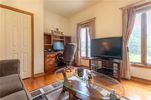 1846 Lori Ln, Hermitage, PA 16148 - Photo 7