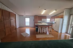 1086 Martin Ave, New Kensington, PA 15068 - Photo 9