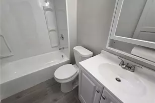 4529 Friendship Ave, Pittsburgh, PA 15224 - Photo 17