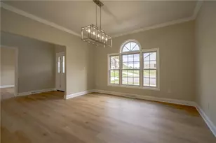 118 Harrowgate Ln, Peters Township, PA 15317 - Photo 5