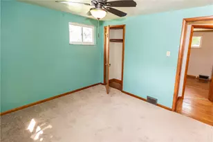 107 Mulkerrin Dr, Ross Twp, PA 15214 - Photo 25