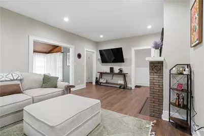 240 Tyler Ave, Washington, PA 15301 - Photo 5
