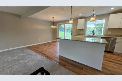 745 Sara Ln, Verona, PA 15147 - Photo 11