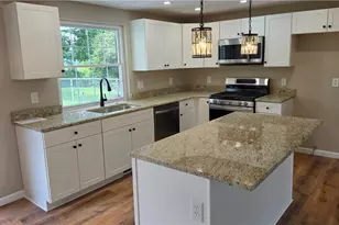 745 Sara Ln, Verona, PA 15147 - Photo 9