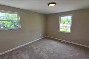 745 Sara Ln, Verona, PA 15147 - Photo 37