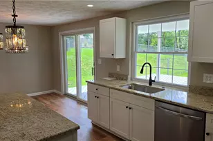 745 Sara Ln, Verona, PA 15147 - Photo 13
