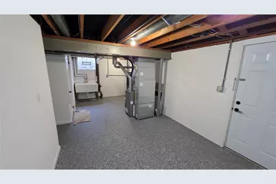 745 Sara Ln, Verona, PA 15147 - Photo 39
