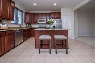 10 Roosevelt Dr, Kennedy Township, PA 15136 - Photo 17