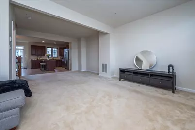 10 Roosevelt Dr, Kennedy Township, PA 15136 - Photo 13