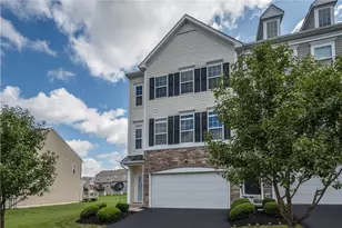 10 Roosevelt Dr, Kennedy Township, PA 15136 - Photo 3