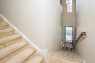 10 Roosevelt Dr, Kennedy Township, PA 15136 - Photo 7