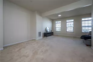 10 Roosevelt Dr, Kennedy Township, PA 15136 - Photo 9