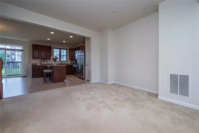 10 Roosevelt Dr, Kennedy Township, PA 15136 - Photo 15