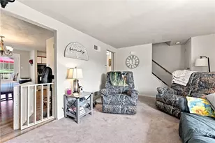 1203 Anna Ave, West Mifflin, PA 15122 - Photo 9