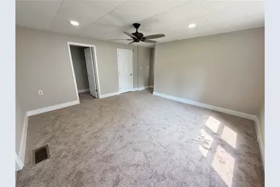 219 E Wallace Ave #1, New Castle, PA 16101 - Photo 15