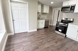 219 E Wallace Ave, New Castle, PA 16101 - Photo 5