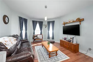 312 College Ave, Grove City Boro, PA 16127 - Photo 7