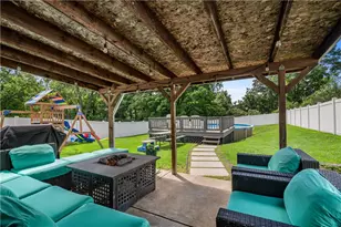 135 Cranbrooke Dr, Findlay Township, PA 15108 - Photo 23