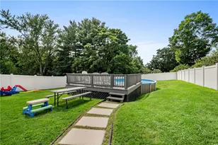 135 Cranbrooke Dr, Findlay Township, PA 15108 - Photo 25